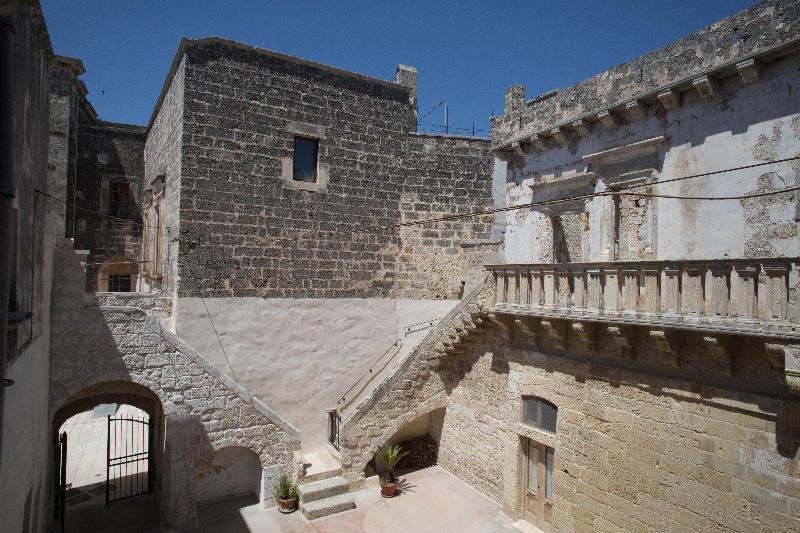 Historia- Dimore Corte Chiesa Corigliano dʼOtranto المظهر الخارجي الصورة