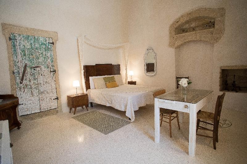 Historia- Dimore Corte Chiesa Corigliano dʼOtranto المظهر الخارجي الصورة